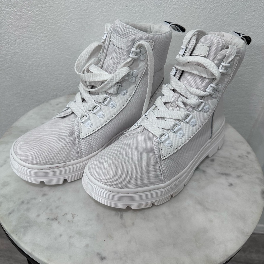 Dr. Martens Combs Women’s Poly Casual Boots Size 6 - Color White Ajax - Picture 5 of 16
